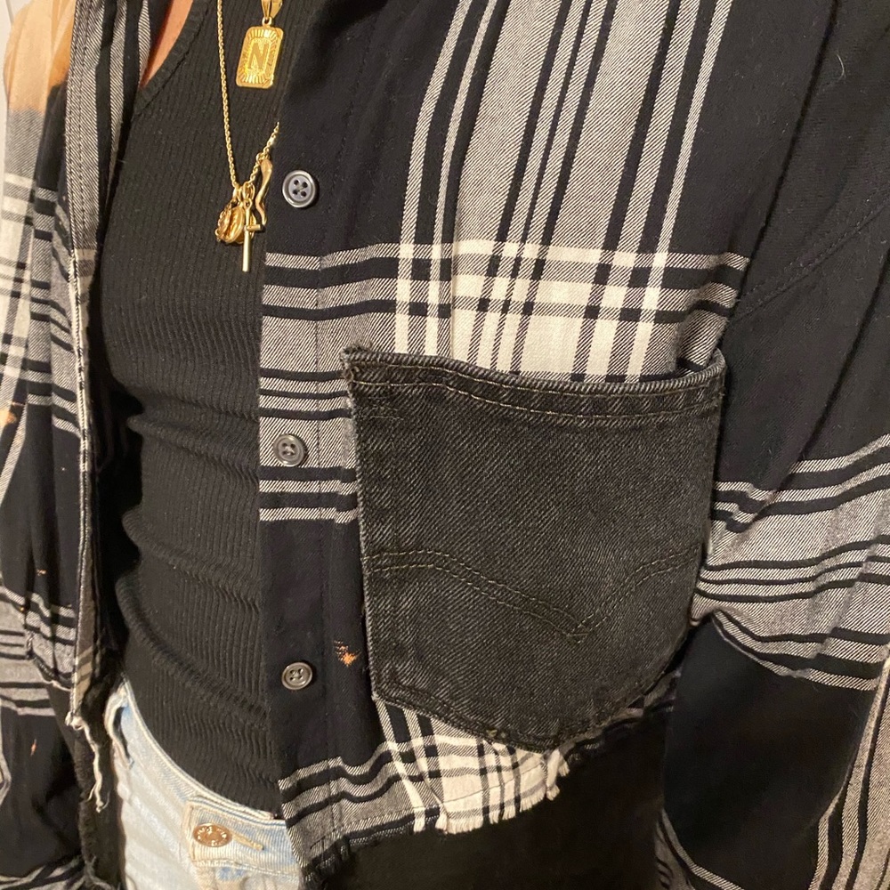 Upcycled plaid and denim shirt - Picture 7 of 8
